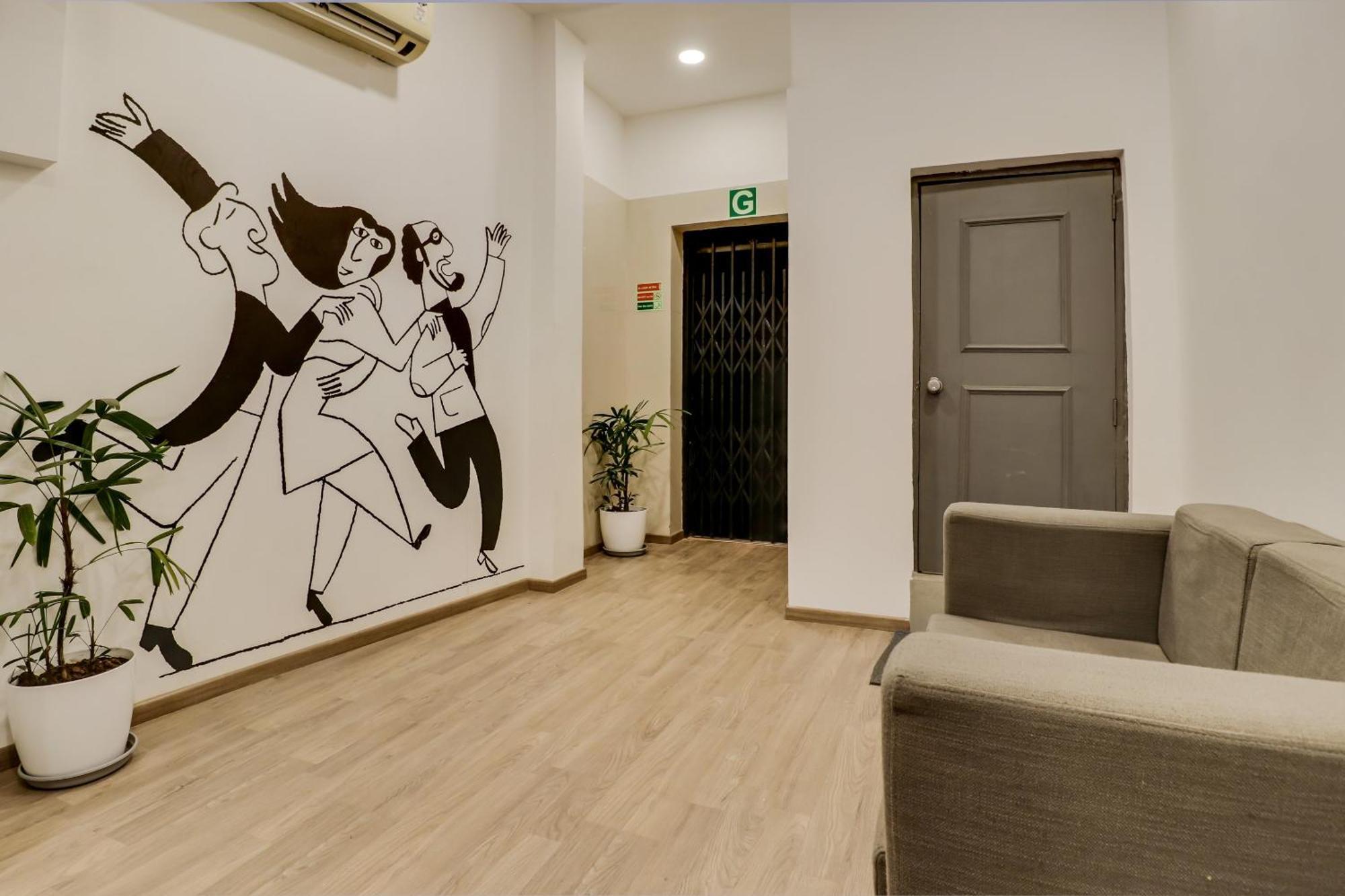 ホテル Townhouse Woodland ナーグプル エクステリア 写真